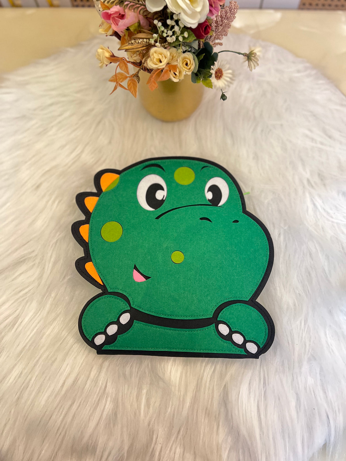 Busy book dino single page