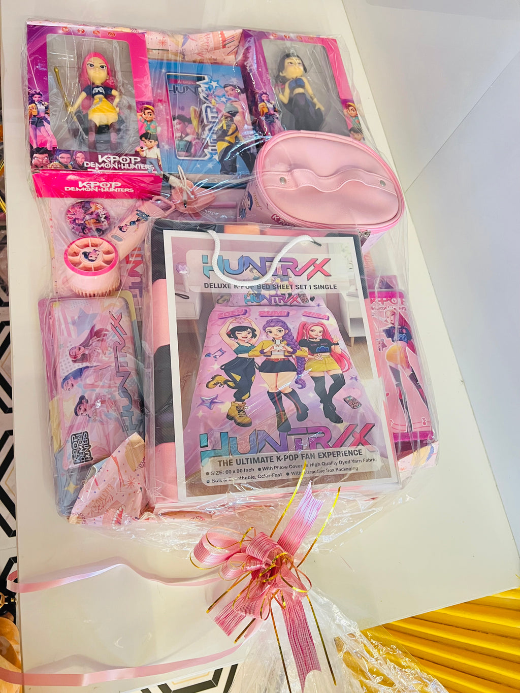 K pop demon hunters candy hamper
