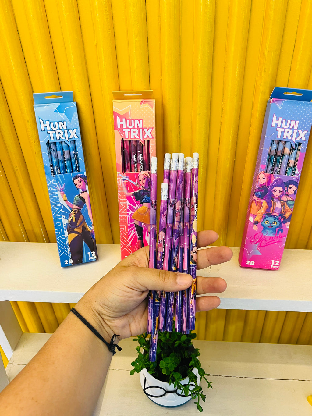 K pop demon hunters pencil set