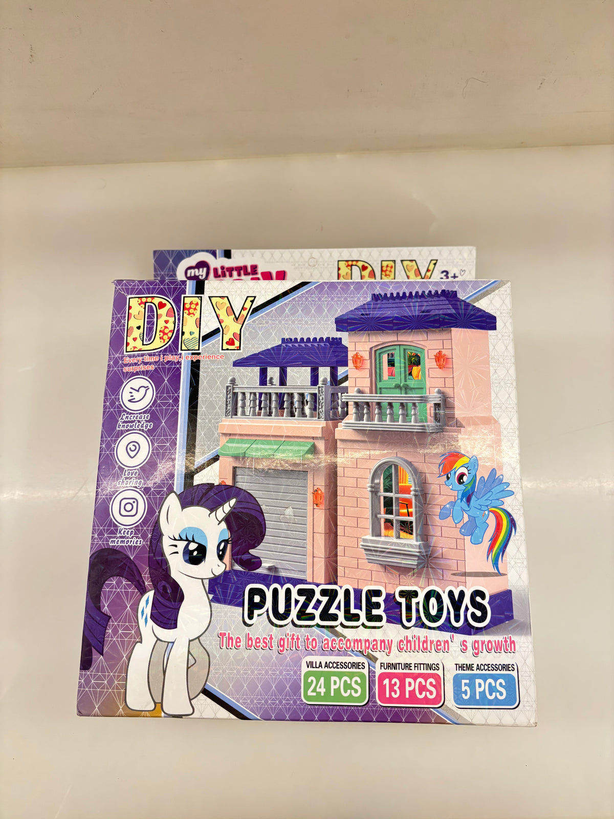 Doll house with doll