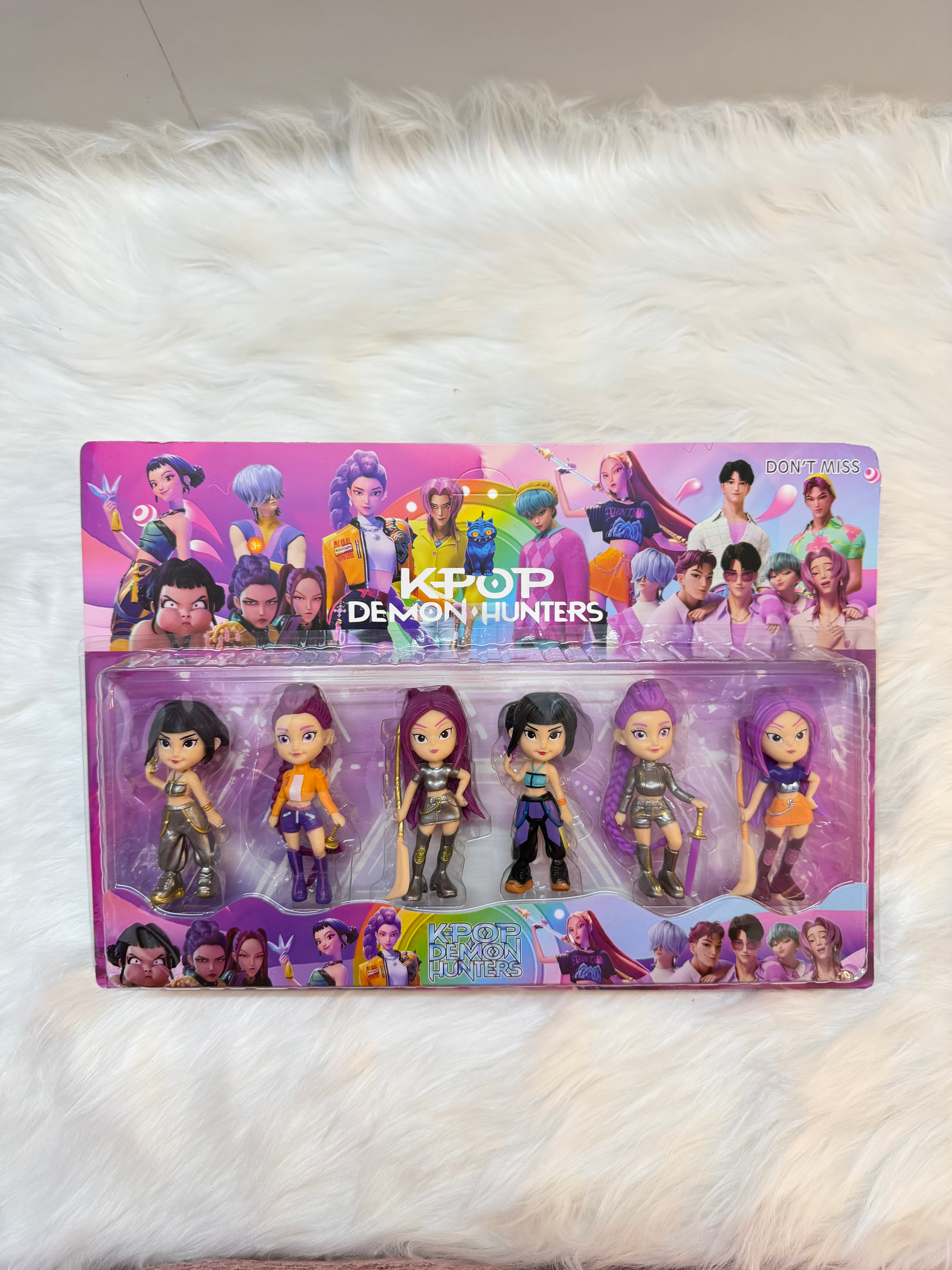 K pop demon hunters figure