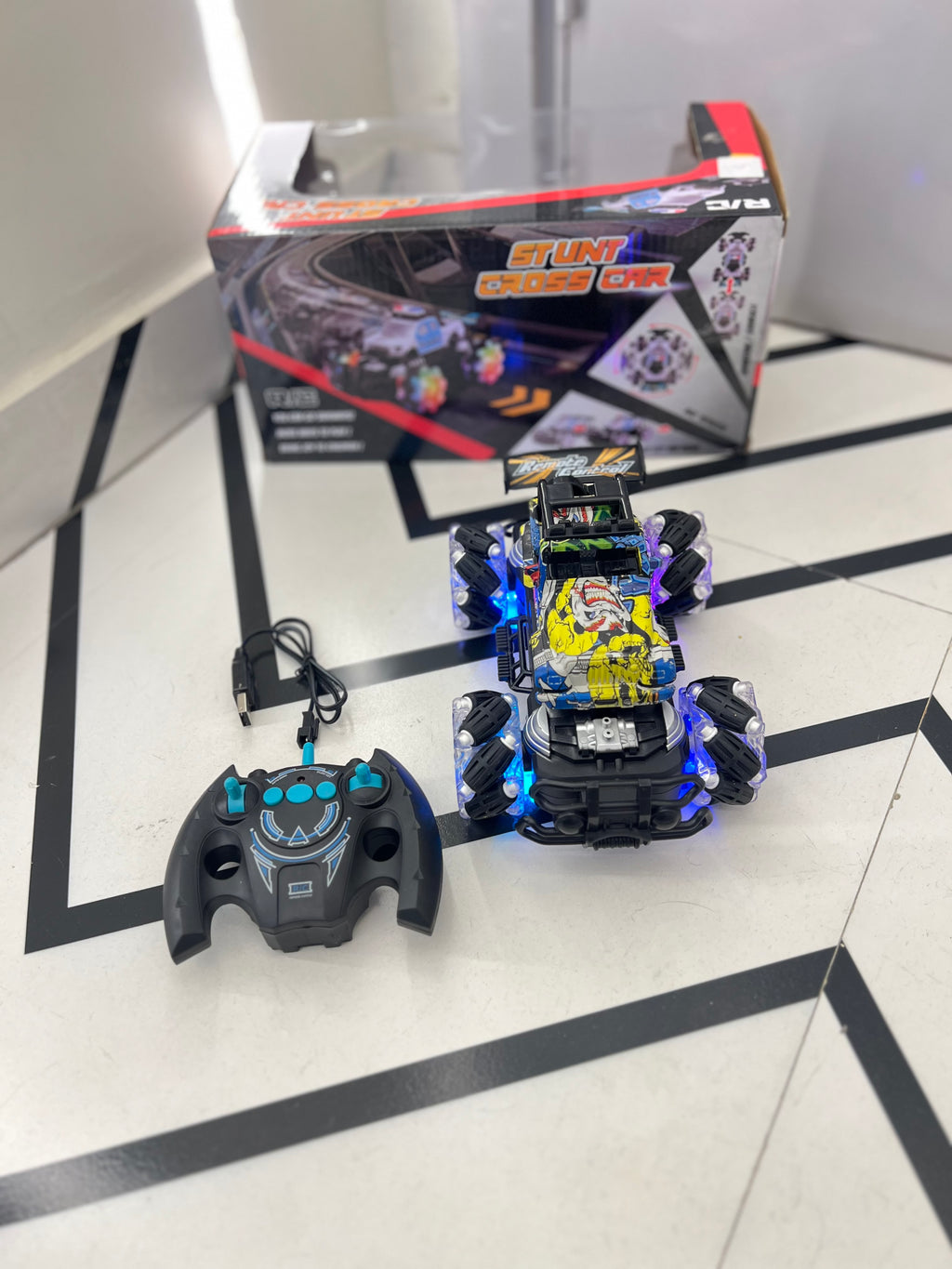 Stunt cross car
