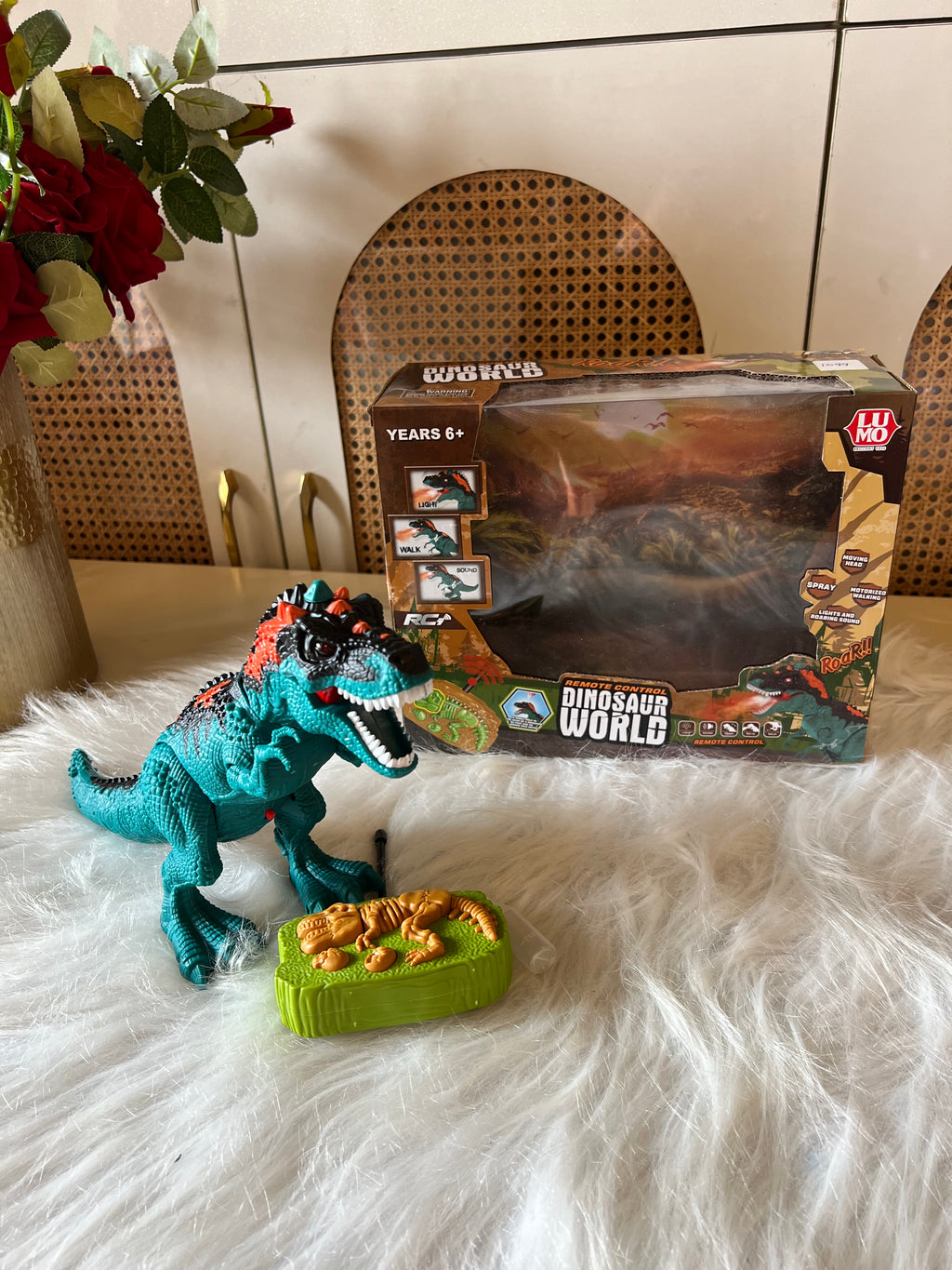 Remote control Dinosaur World