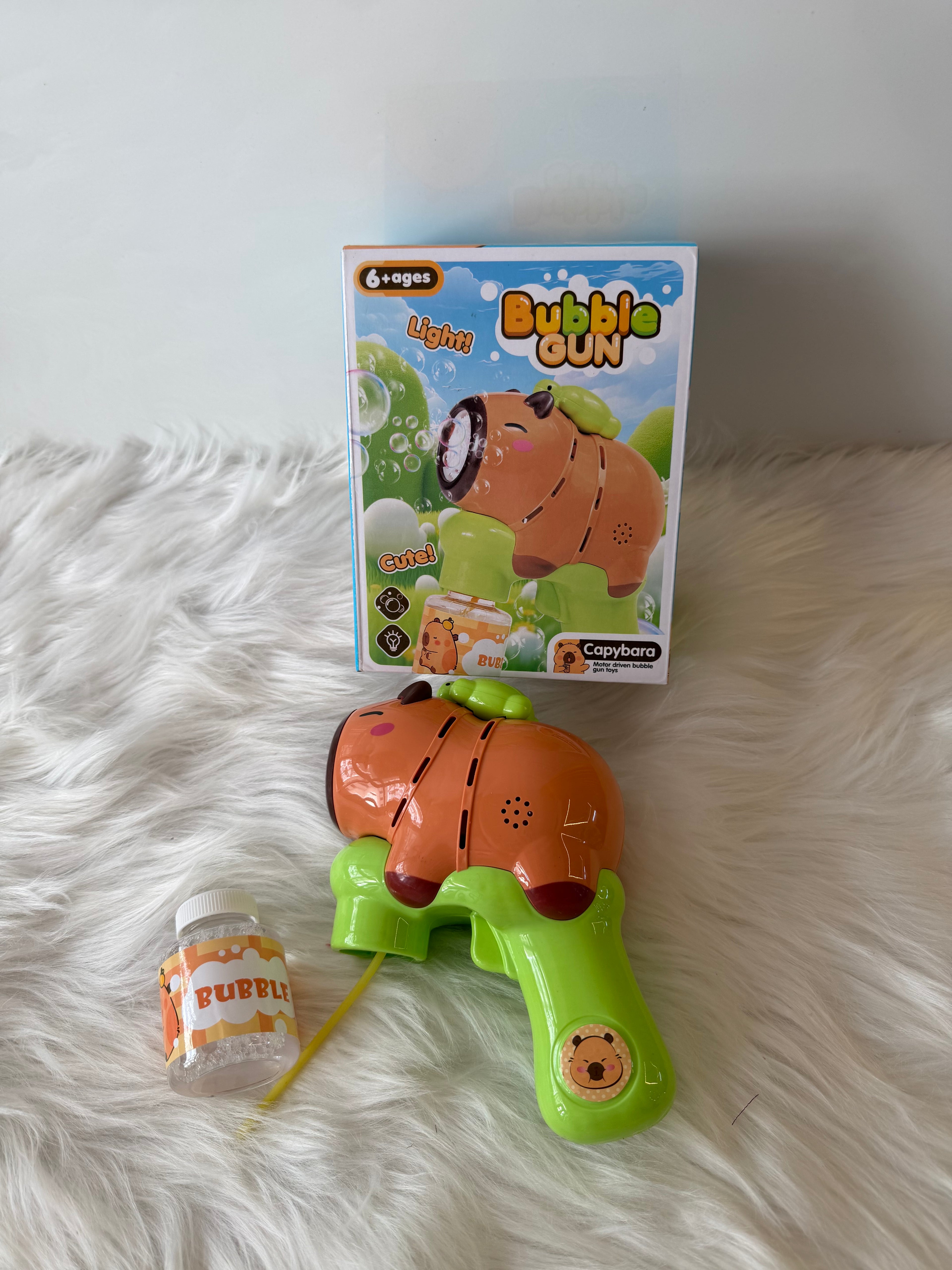 Capybara bubble gun