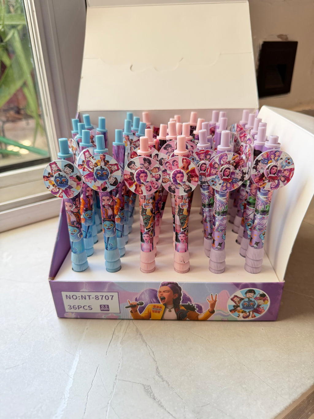K pop demon hunters spinner gel pen